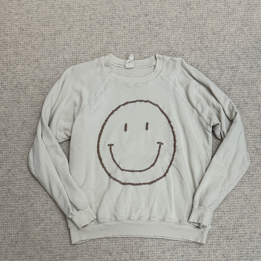 Woman’s Cream Crewneck